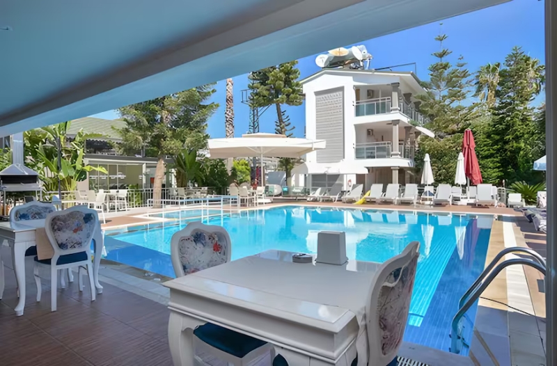 Clover Magic Altınkum Park Side Hotel